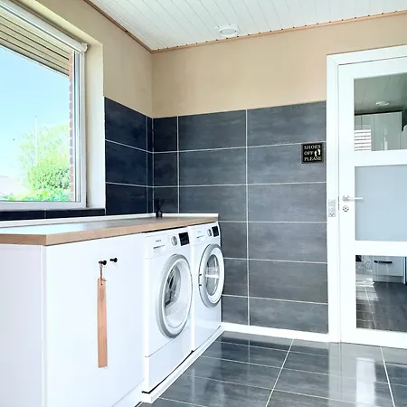 Molleparken House In Willa *